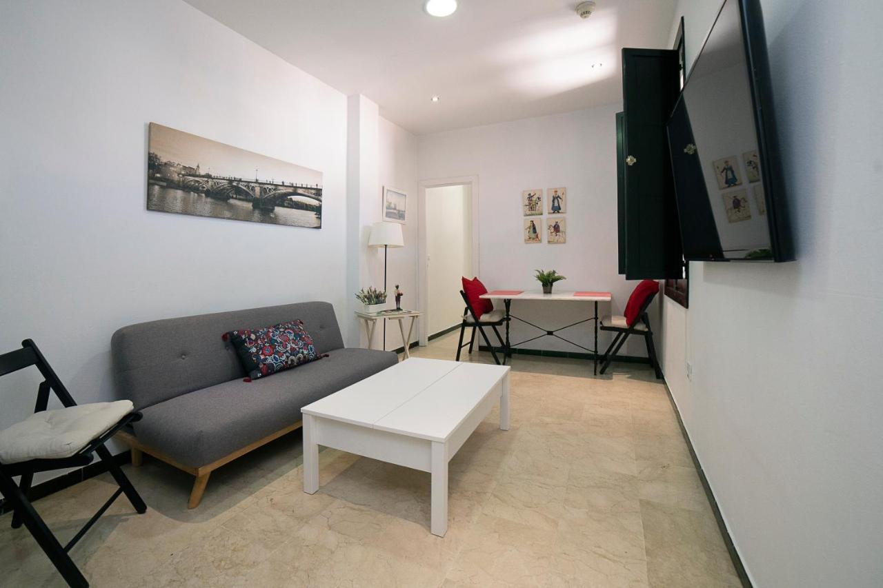 Alohamundi Lumbreras II Apartment Seville Exterior photo
