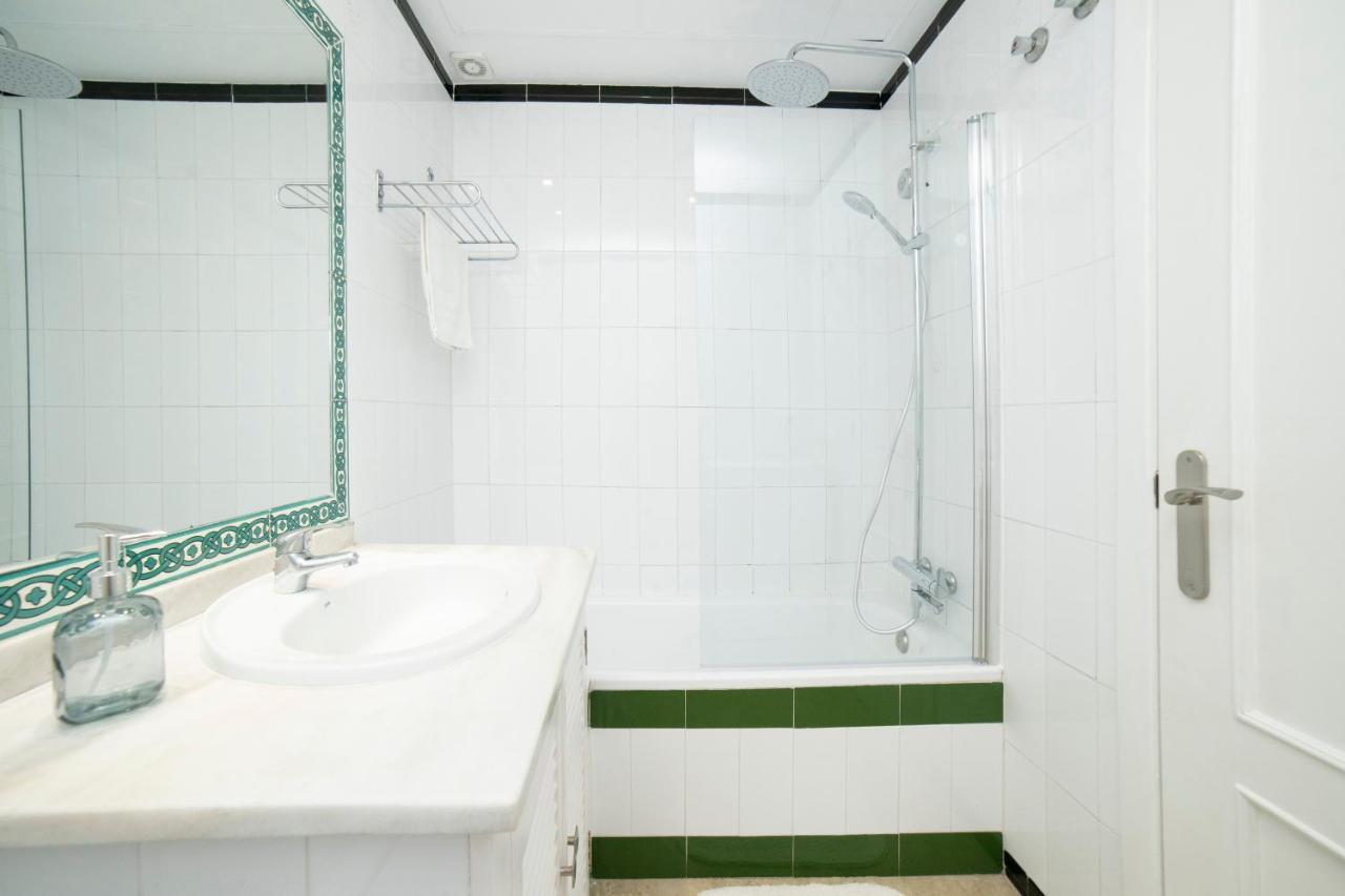 Alohamundi Lumbreras II Apartment Seville Exterior photo